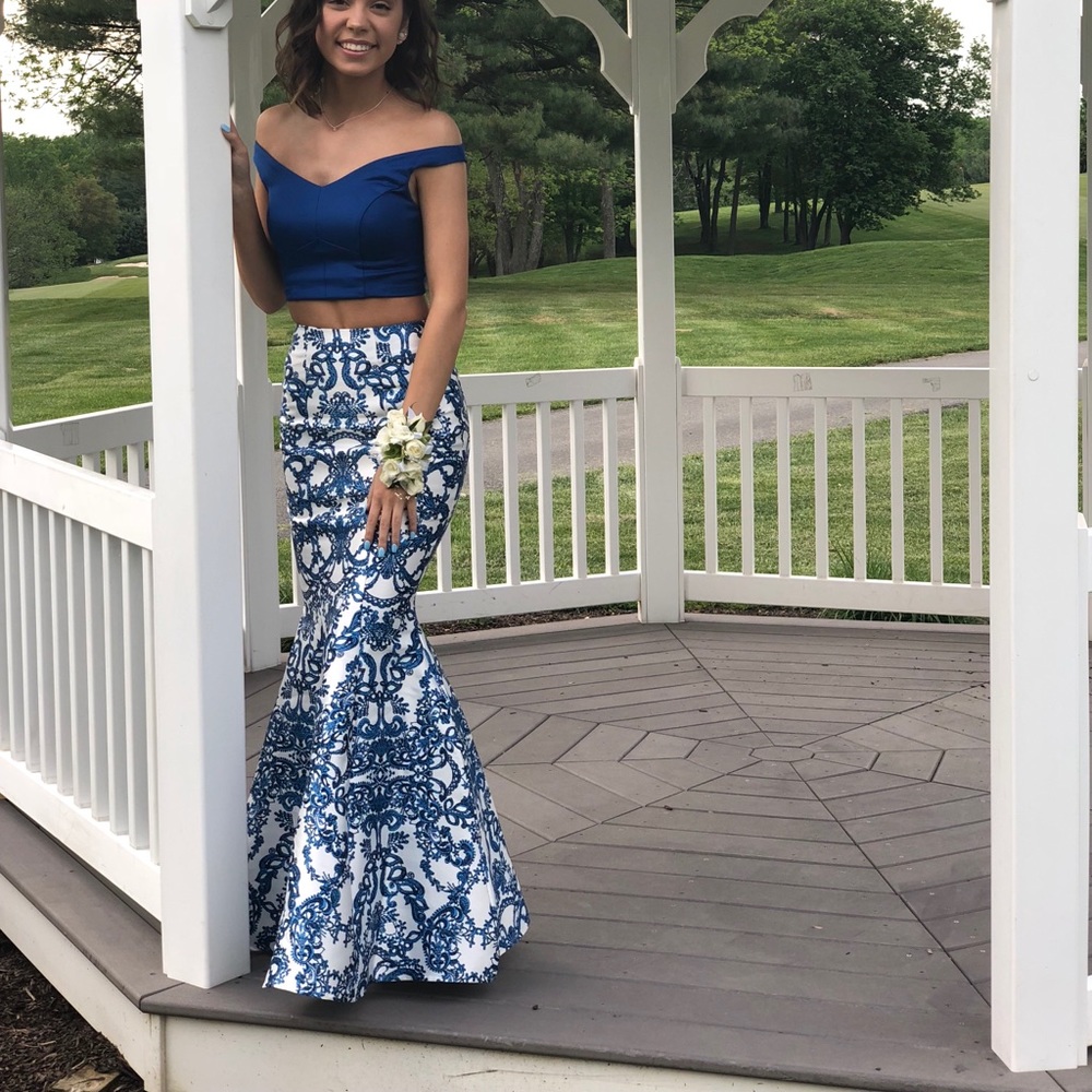 Two piece prom dress!!!